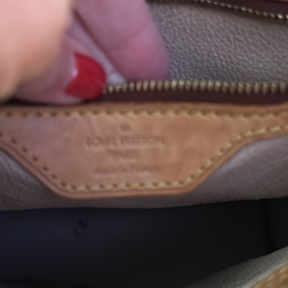Louis Vuitton handbag - Picture 4 of 6
